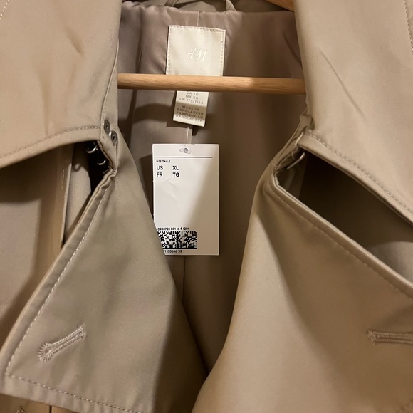H&M oversized trench NWT XL - Picture 5 of 5